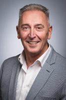 J. Wiezer