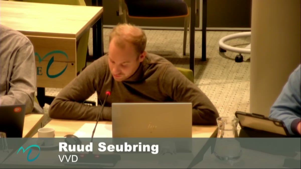 Beeld uit de opname van de commissievergadering zorg en welzijn van Midden-Drenthe