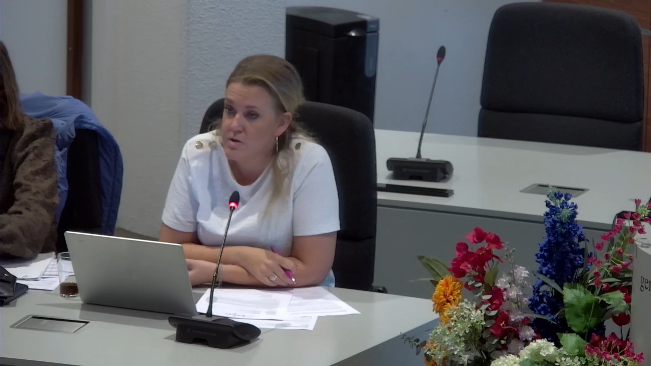 Beeld uit de opname van de commissie burgerzaken van Brunssum
