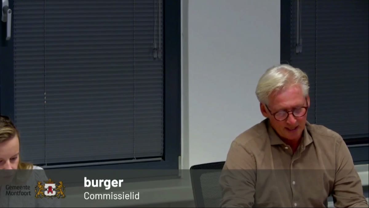 Beeld uit de opname van de commissie ruimte van Montfoort