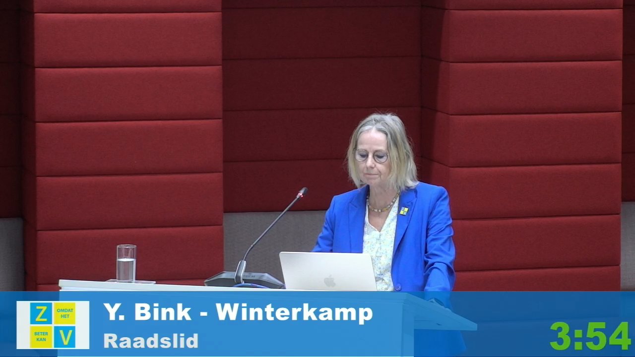 Beeld uit de opname van de raadsvergadering van Zoetermeer