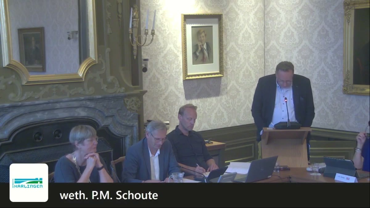 Beeld uit de opname van de 3. besluitvormende raadsvergadering (br) van Harlingen
