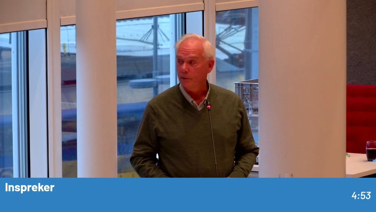 Beeld uit de opname van de commissie plenair van Zoetermeer