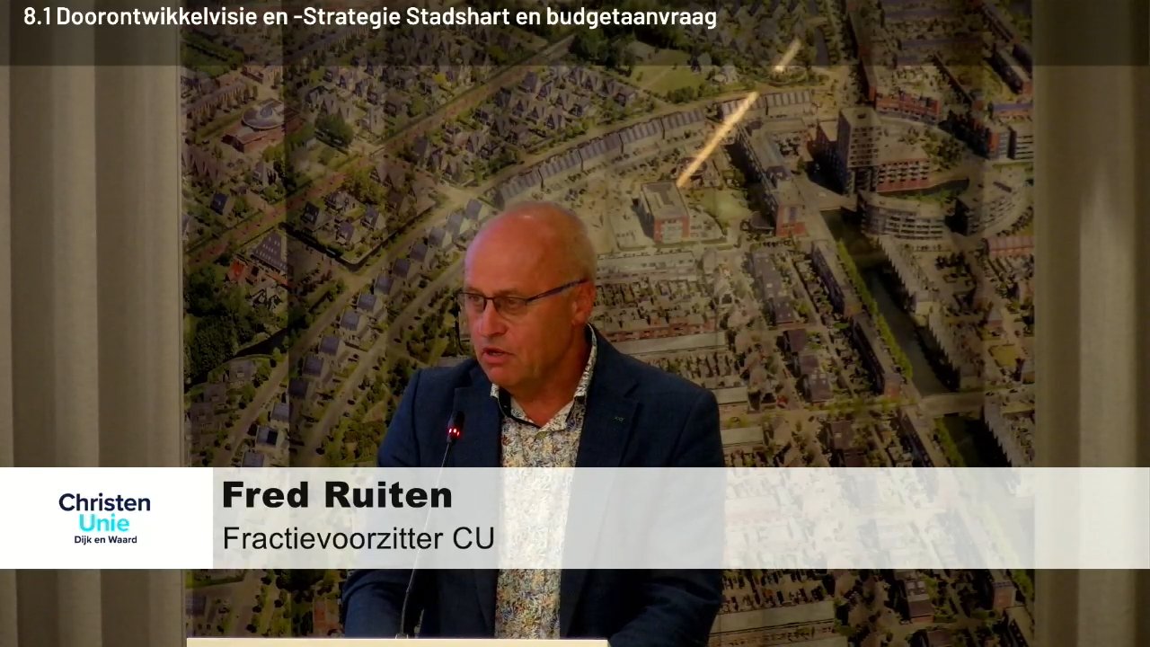 Beeld uit de opname van de gemeenteraad van Dijk en Waard