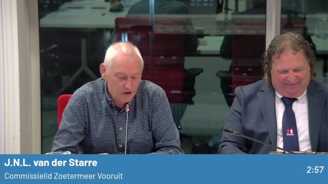 Beeld uit de opname van de commissie stad van Zoetermeer
