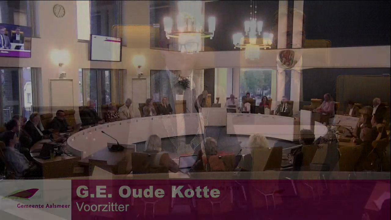 Beeld uit de opname van de 0.1 extra raad (besluitvormend) van Aalsmeer