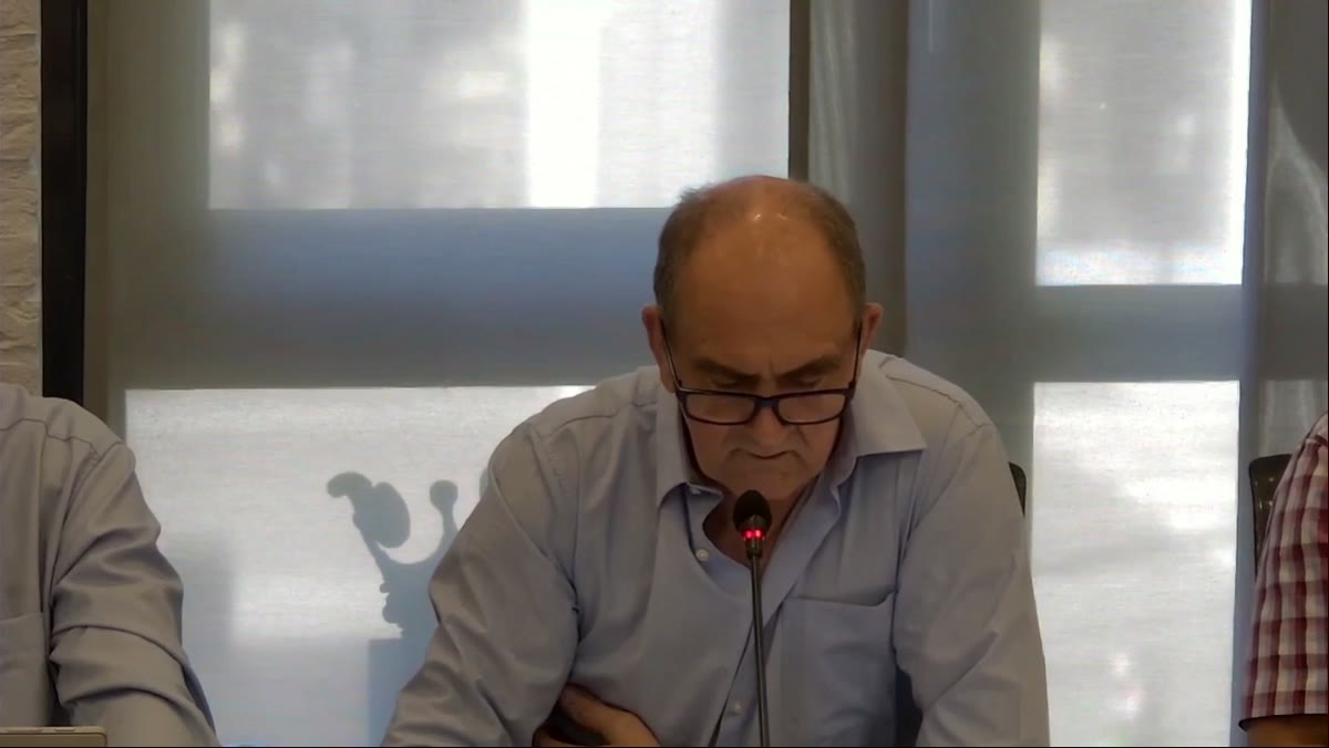 Beeld uit de opname van de raadsvergadering van Beek