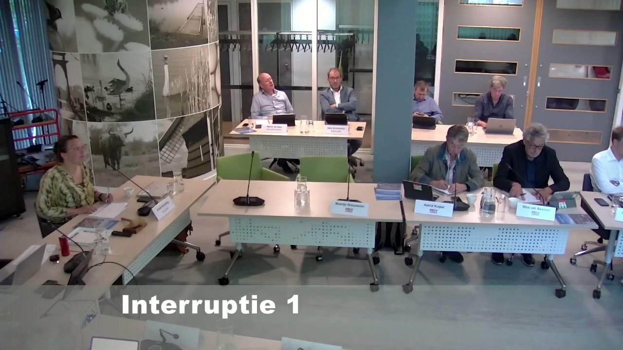 Beeld uit de opname van de commissievergadering (cv) - berap i van Landsmeer