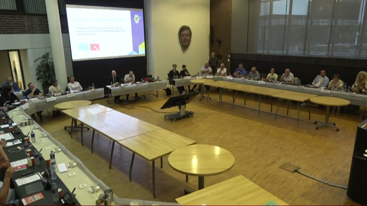 Beeld uit de opname van de g-debat van Horst aan de Maas