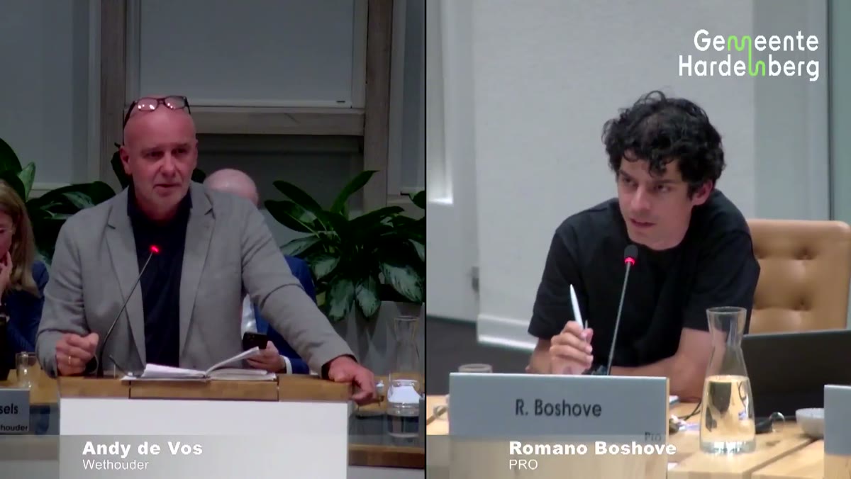 Beeld uit de opname van de oordeelsvormende ronde sessie 1 (aanvangstijd is richtlijn, aansluitend aan raadsvergadering) van Hardenberg